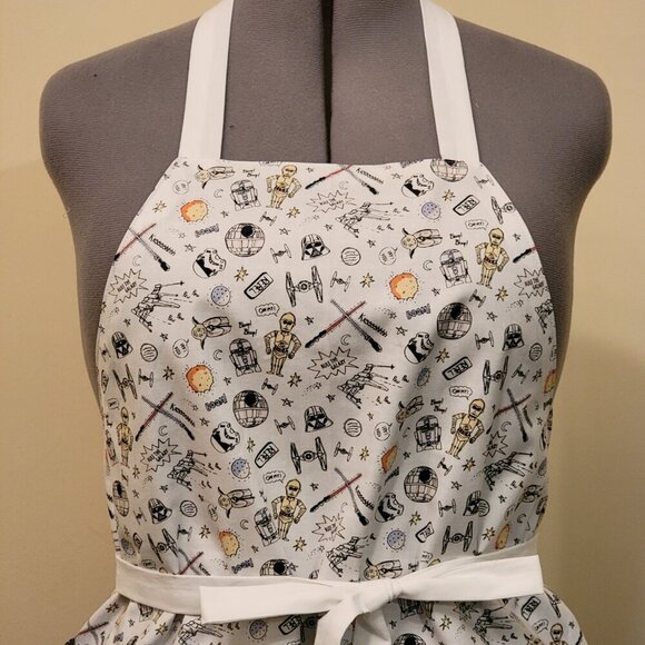 NWT Handmade Reversible Apron - Star Wars and polka dots - One Size - OOAK - Picture 2 of 4